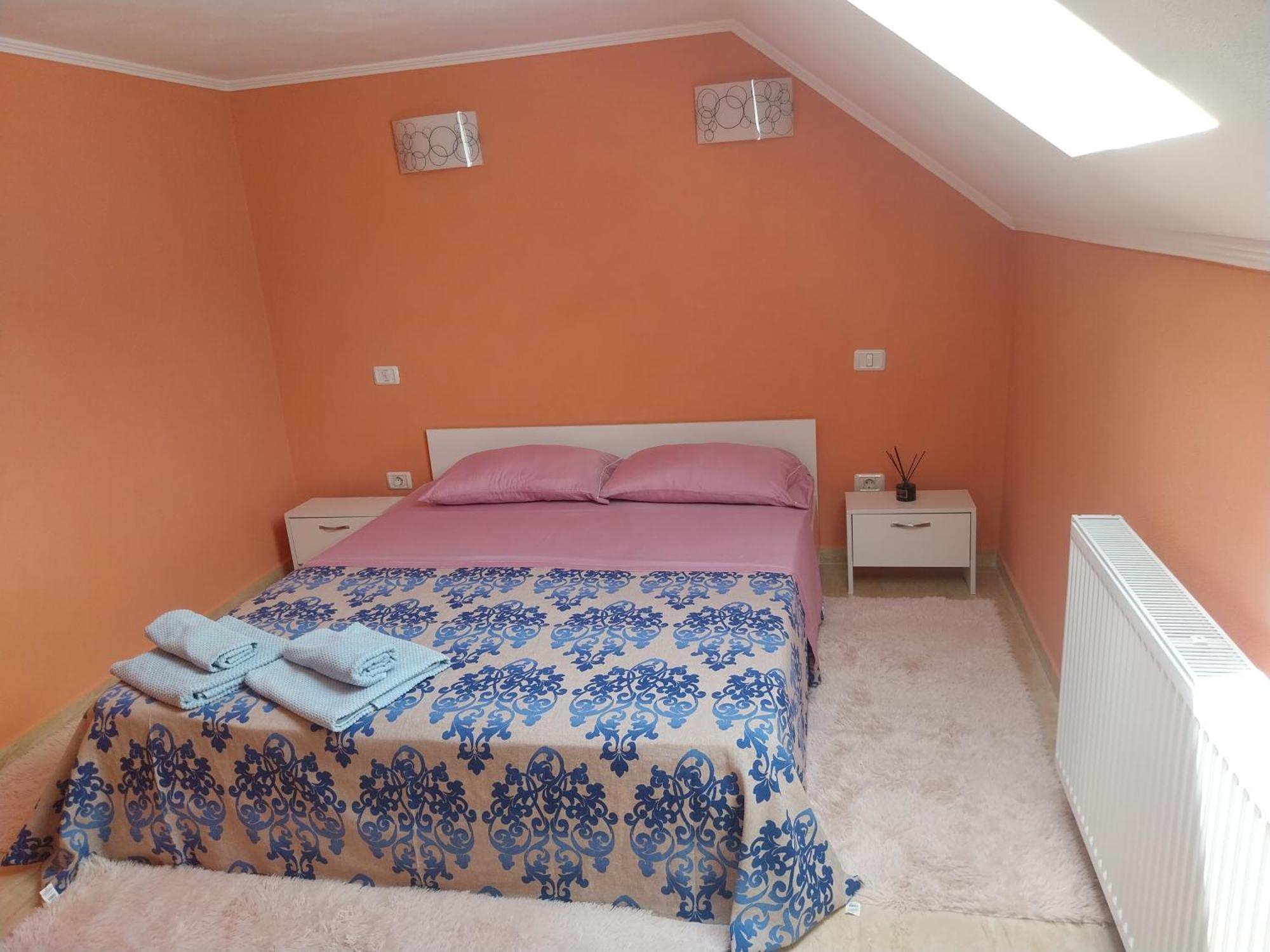 Serena House Cartisoara Luaran gambar
