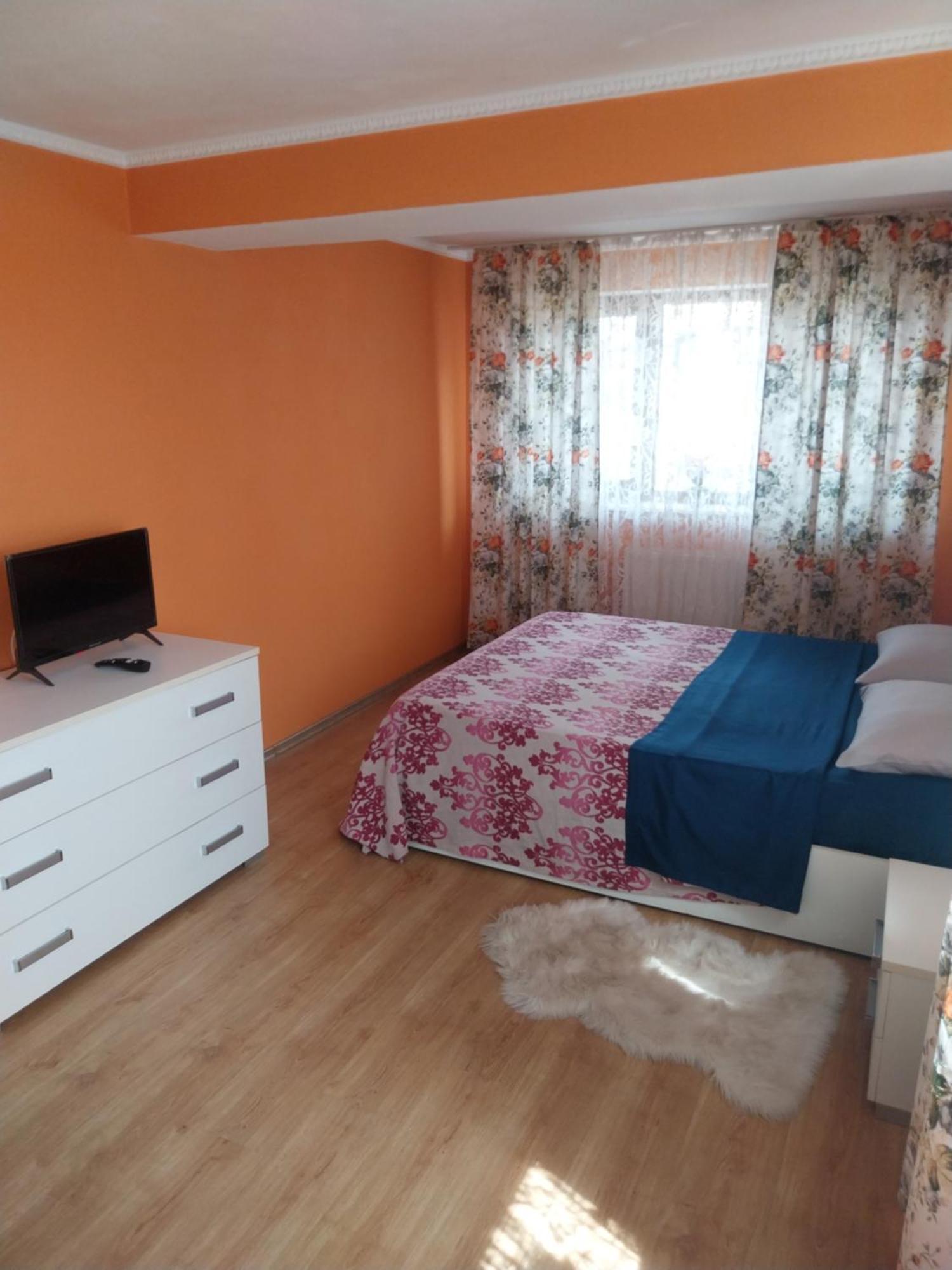 Serena House Cartisoara Luaran gambar