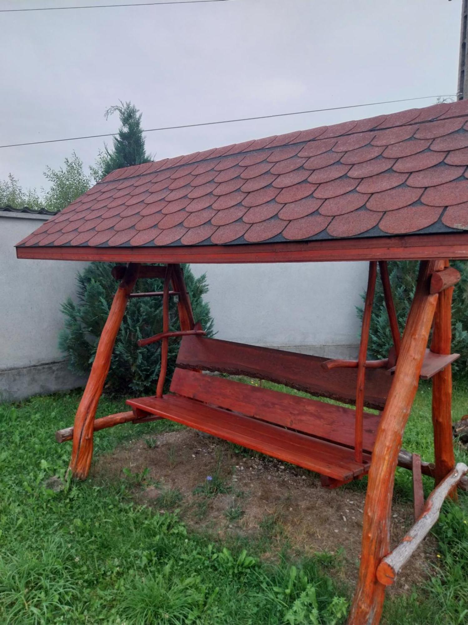 Serena House Cartisoara Luaran gambar